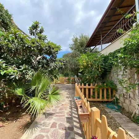 Villa With Pool And View Near Old Town In